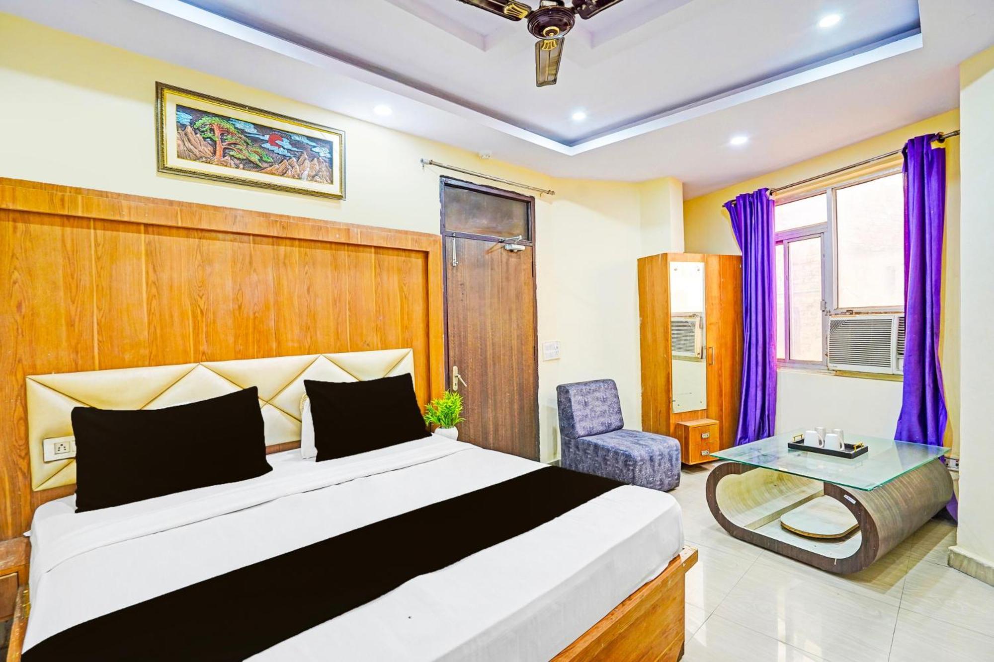 Super Hotel O Charbagh Formerly Khalsa Inn Lucknow Esterno foto