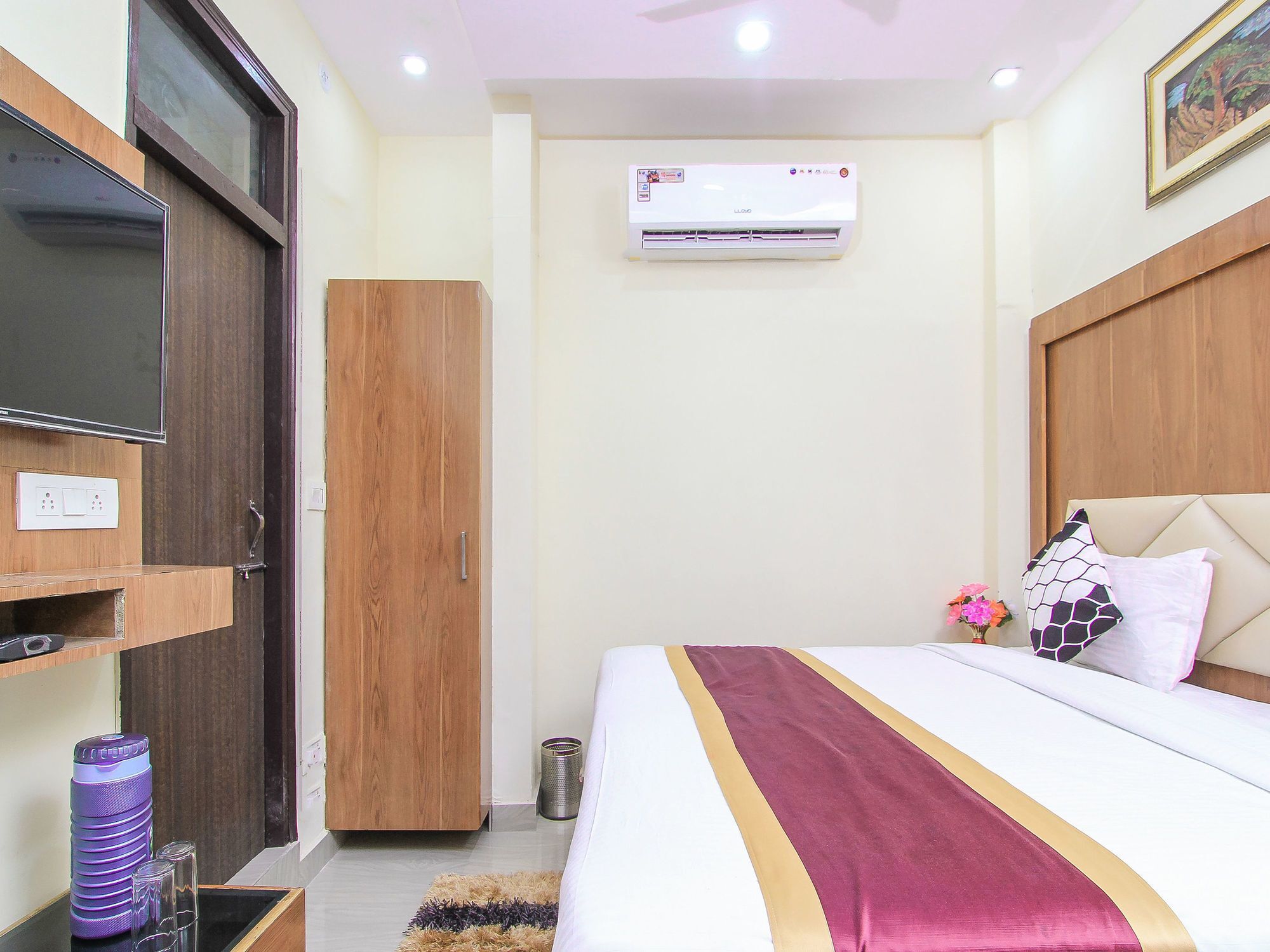 Super Hotel O Charbagh Formerly Khalsa Inn Lucknow Esterno foto